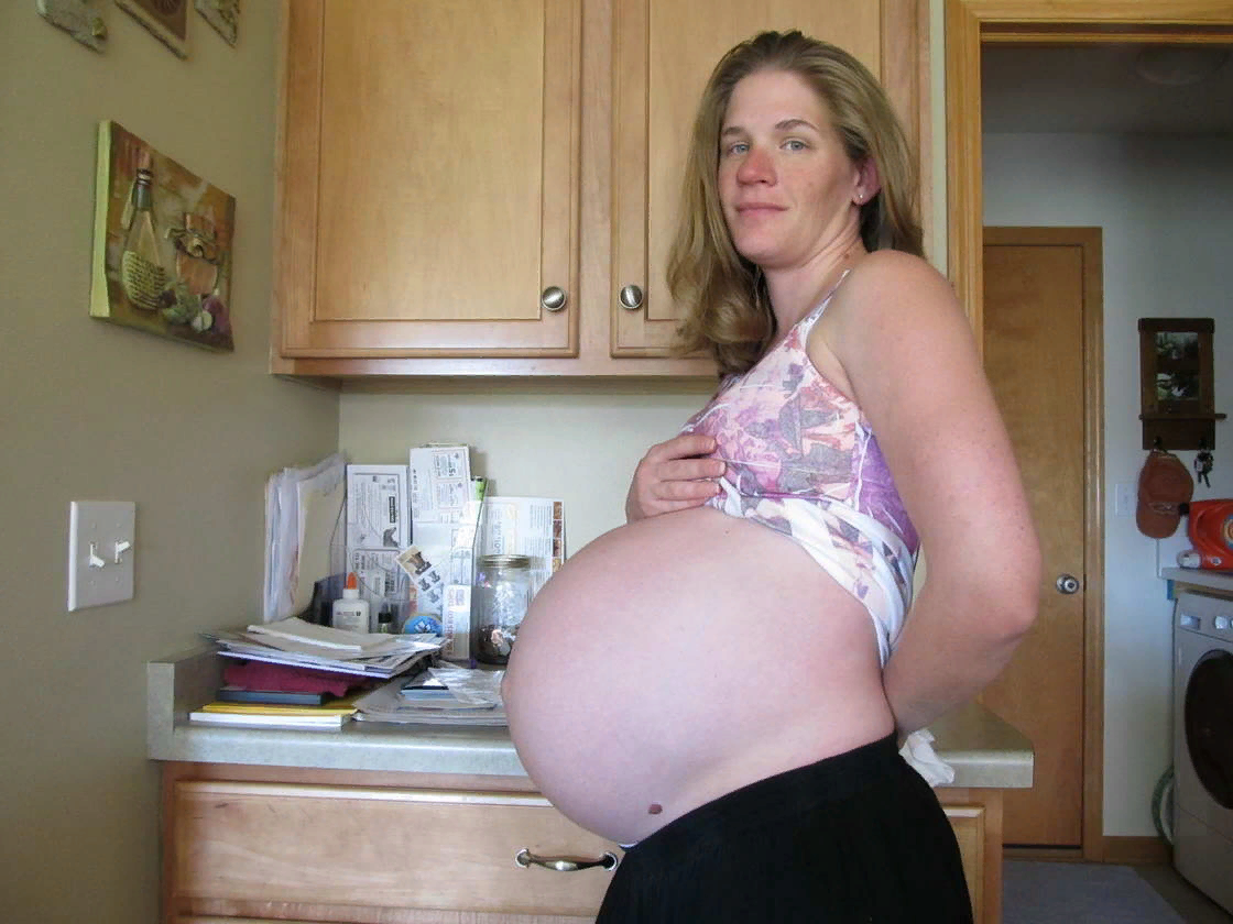 Беременность двойней тройней. Женщины с большими животами. Роды 36 беременность форум