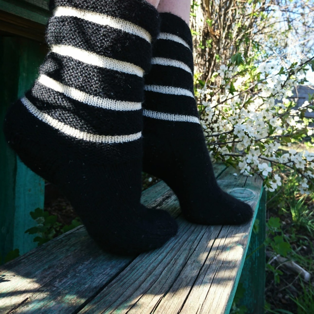 Носочки, полосатые даже на ощупь))