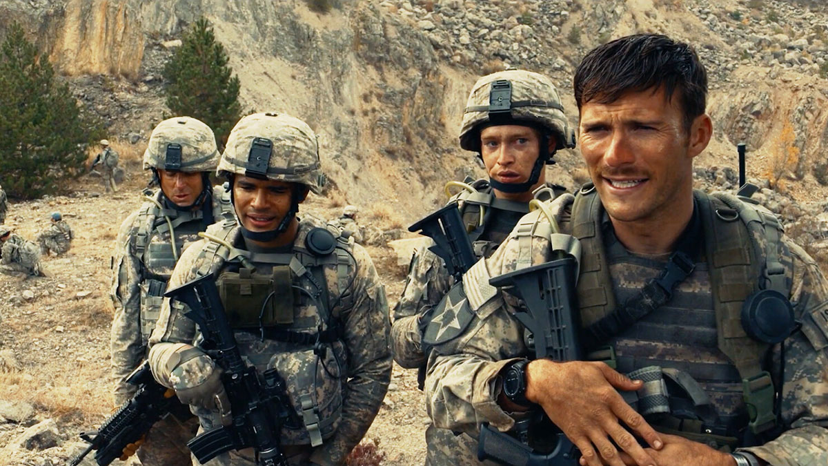 Новый боевик про войну. The Outpost фильм 2020. Форпост фильм 2020 Орландо Блум. Форпост фильм 2020. Скотт Иствуд Форпост.