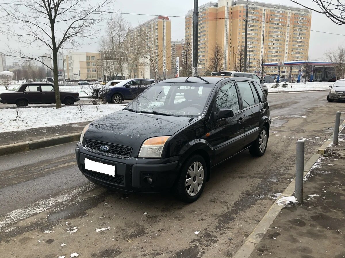 Семейные автомобили с пробегом, которые не «съедят» ваш бюджет. Часть 1.