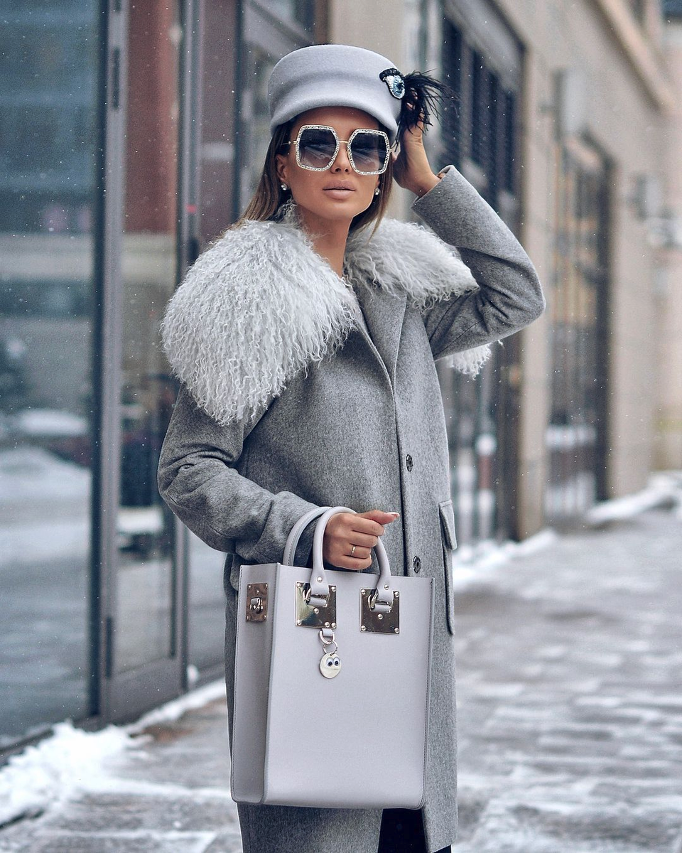 16 очаровательных идей как носить зимнее пальто с мехом в 2021 году
