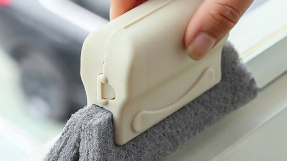 Хорошее приспособление для чистки узких поверхностей 