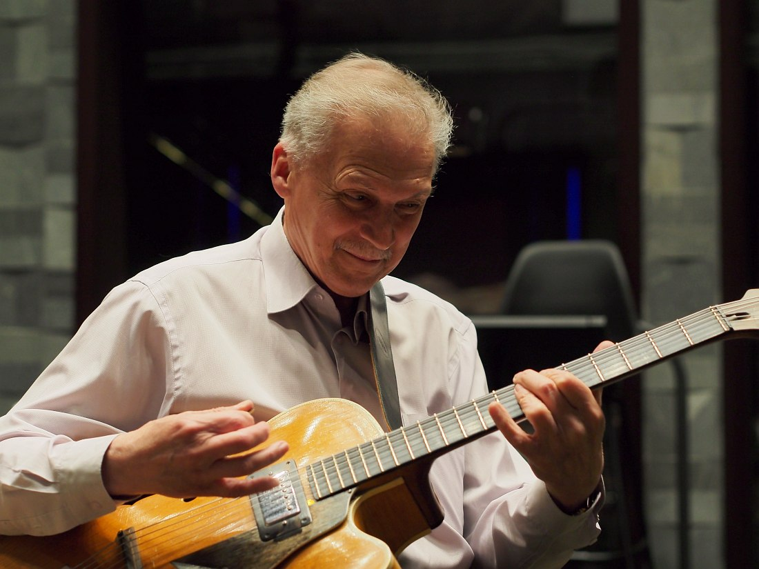 Алексей Кузнецов в студии «СинеЛаб СаундМикс», 2017