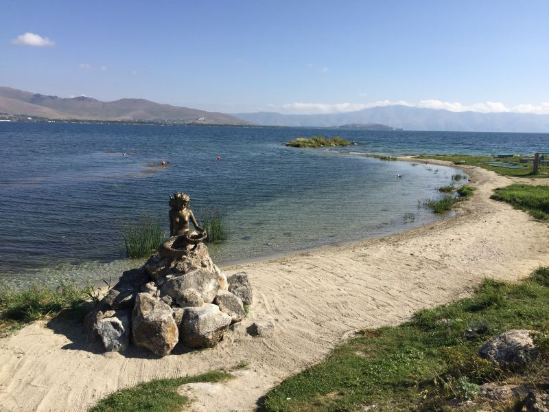 Армения море
