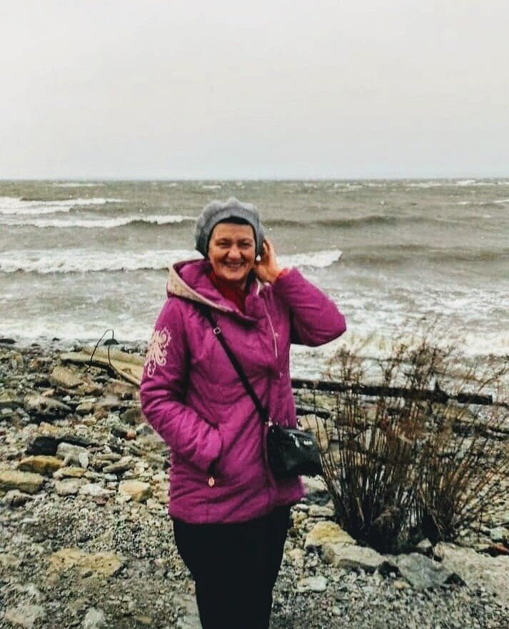 Автора сносит ветер, но автор держится и улыбается