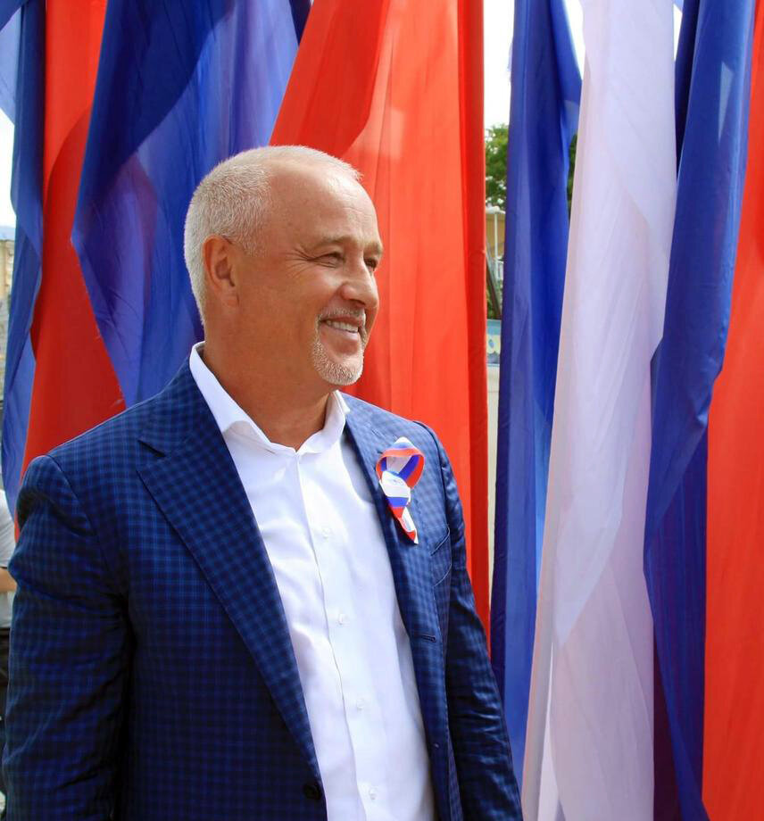 В. Коваленко