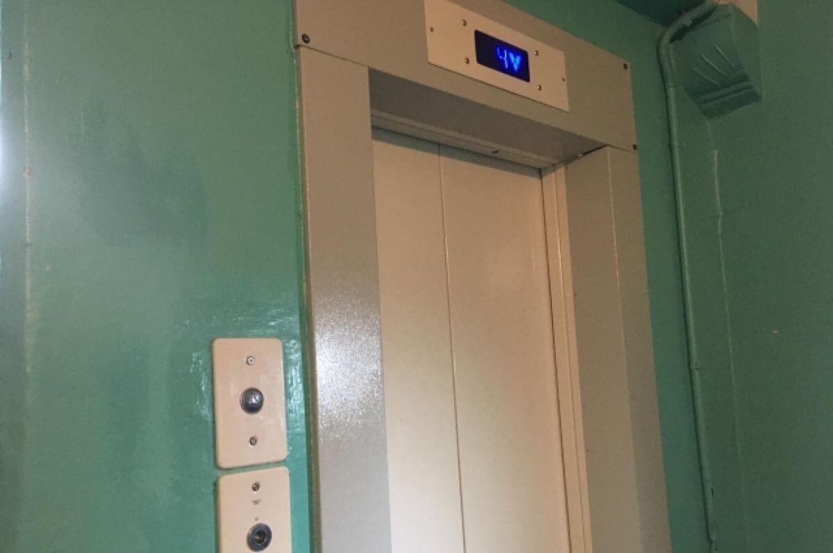    В Мурманской области в 2022 году заменят 73 лифта