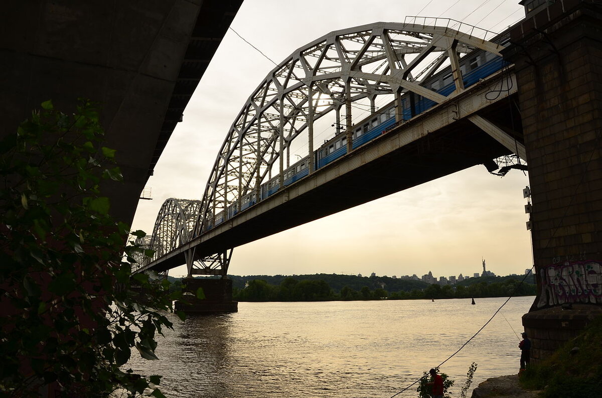    Дарницкий мост Киева (сс) Ольга Майстренко