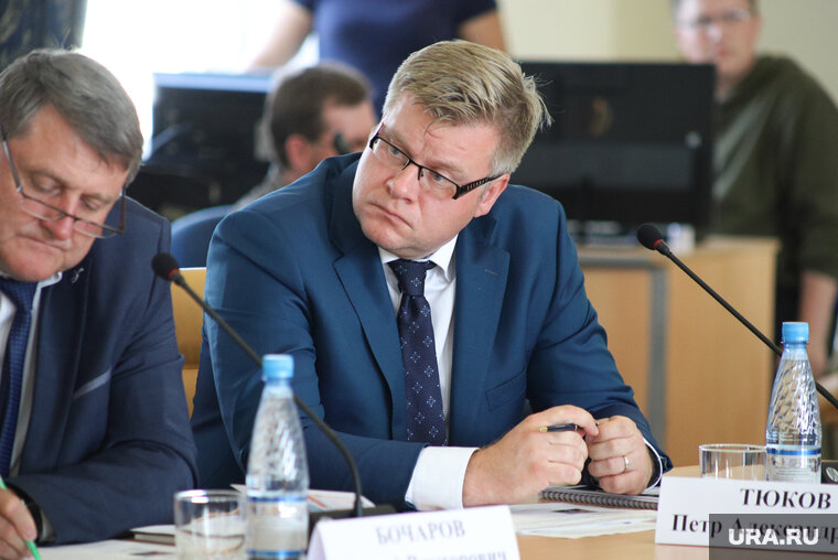    Исполнительный директор КМЗ Петр Тюков уходит на другую должность