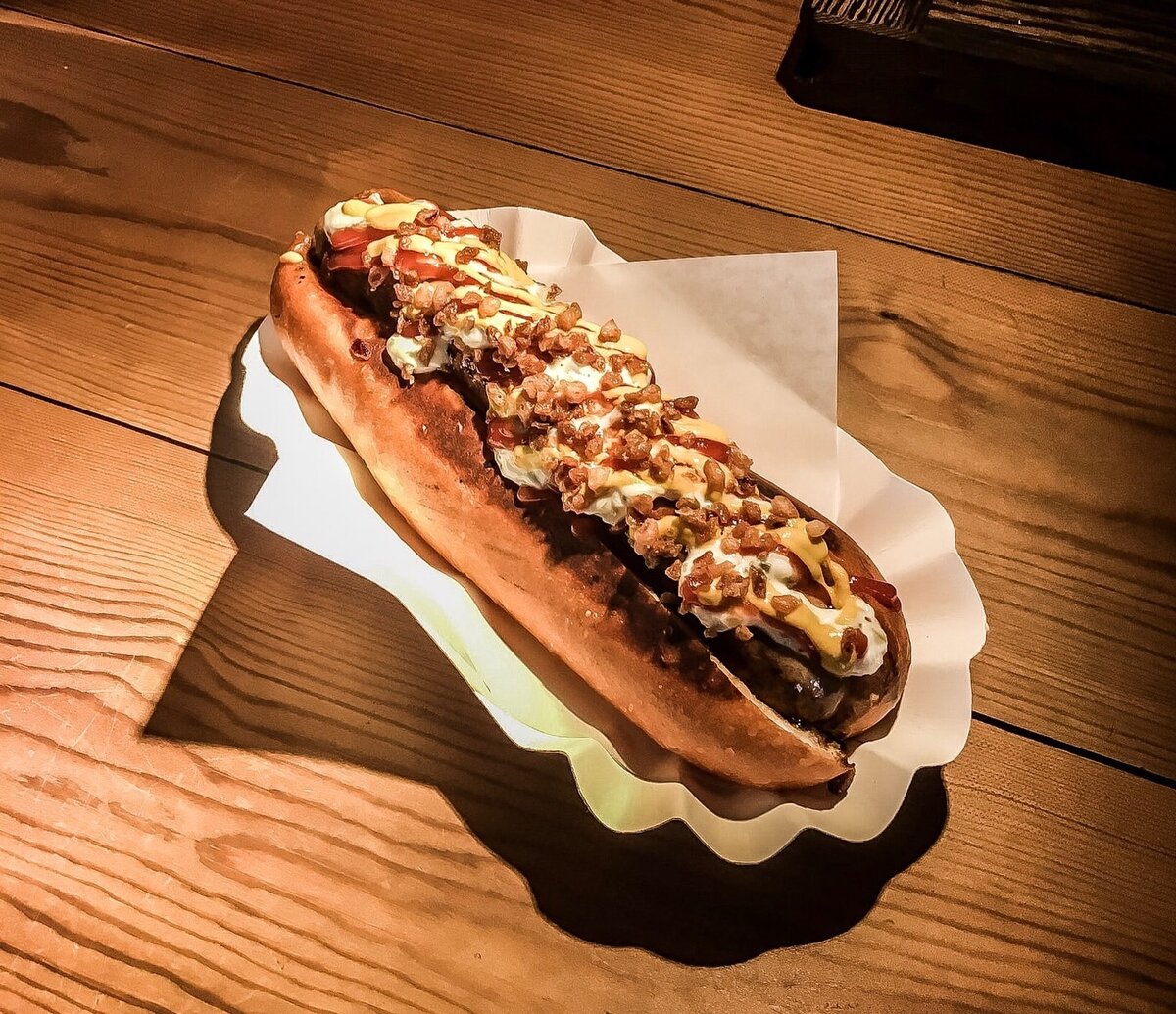 Хот-доги в Dogfood - настоящее произведение кулинарного искусства