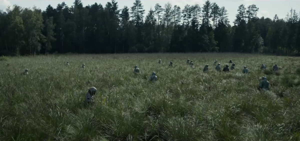 кадр из мини-сериала "Чернобыль"