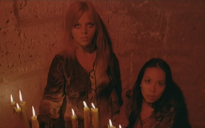 Дрожь вампиров. Сандра жюльен. Дрожь вампиров / le frisson des vampires. Сандра жюльен фильмы. Дрожь вампиров / le frisson des vampires.