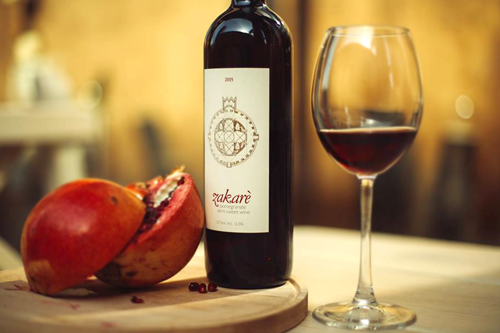 Драгоценное гранатовое вино из Армении. Как приготовить в домашних условиях по рецепту?