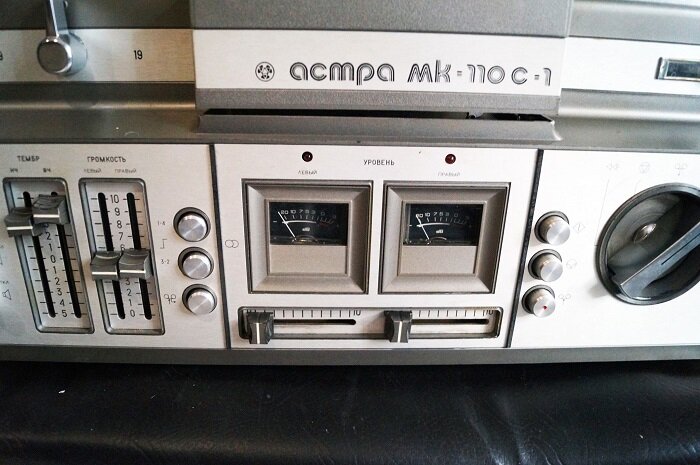 Астра-111. Выдающийся и неоднозначный катушечный магнитофон | NOIR | Дзен