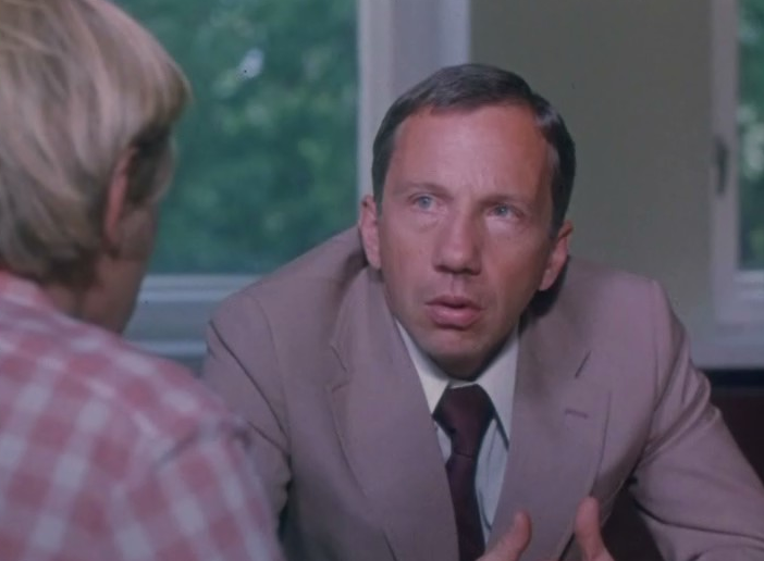 Последняя съемка в кино до отъезда "По улицам комод водили"  1978 год.