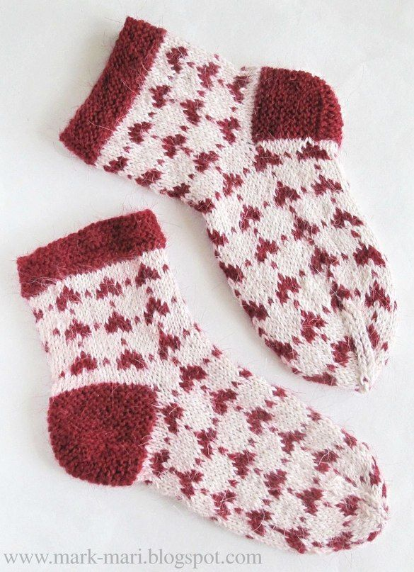 вязаные носки для девочки. вязаные носки спицами. носочки для мальчика спицами. носки. детские носки спицами.