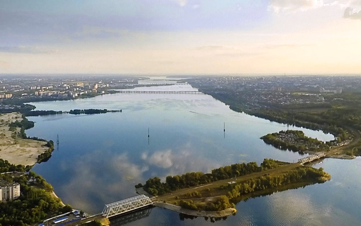 Воронежское водохранилище. Акватория Воронежского водохранилища. Воронеж Воронеж водохранилище. Берег Воронежского водохранилища.