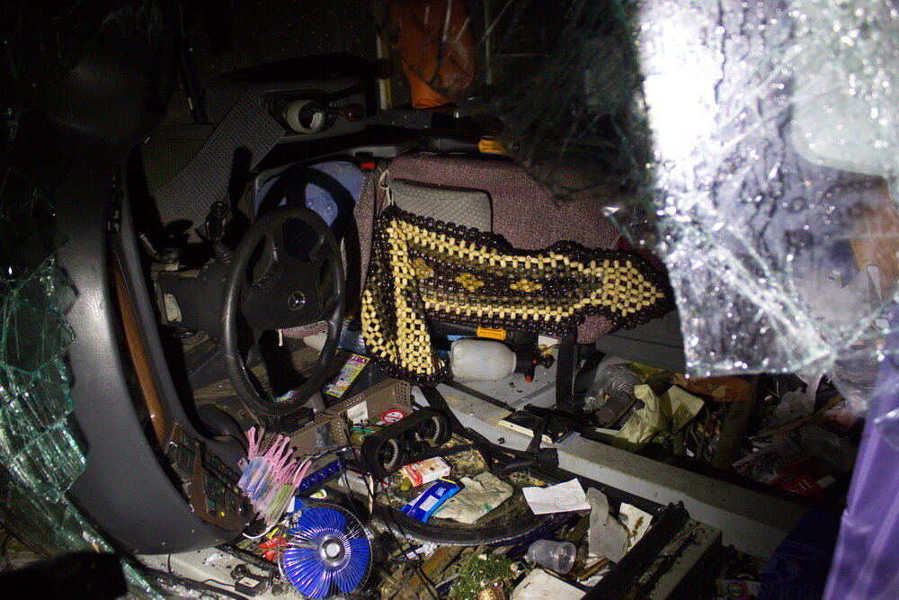 По предварительной информации на сколькой дороге водитель не справился с управлением