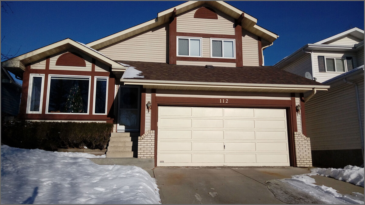 Канада, дом выставлен на продажу. Цену не знаю.