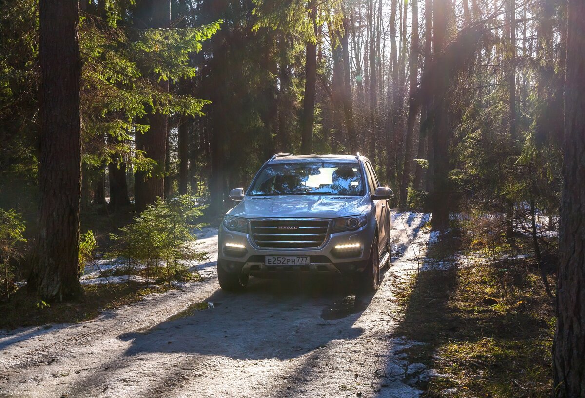 Haval H8, не смотря на свою привлекательность, продержался на рынке лишь пару лет. В след за ним в 2019 году покинул рынок и H6 coupe. Однако, это скорее стратегический ход, в пользу более современного и технологичного F7 (в скором времени расскажу об этой машине)