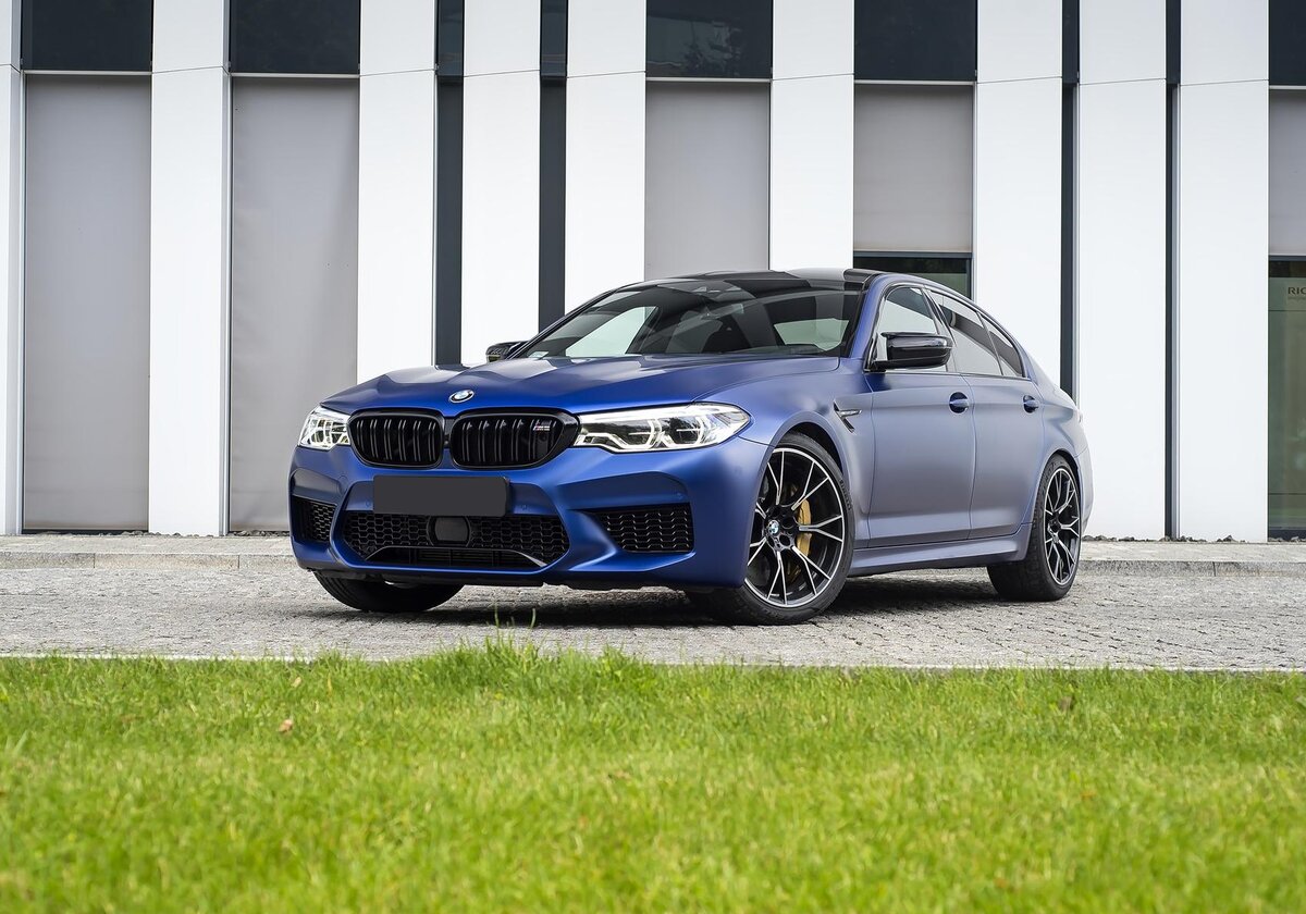 Отличие bmw m5 от m5 competition