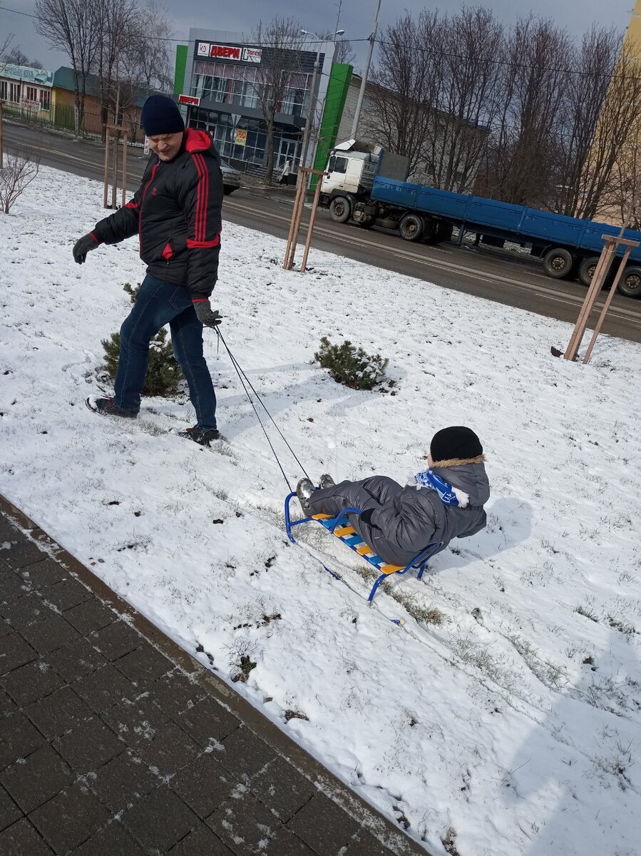 Фото моё. Новые санки. 