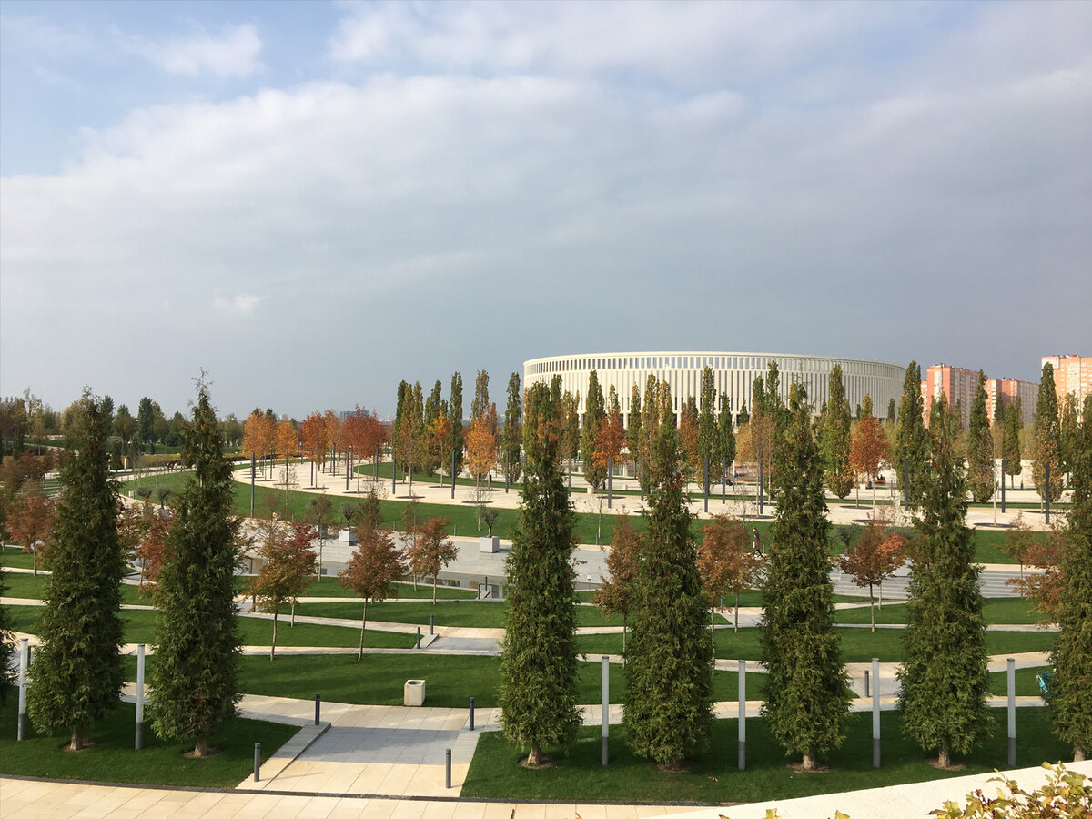 парк галицкого в краснодаре осенью фото