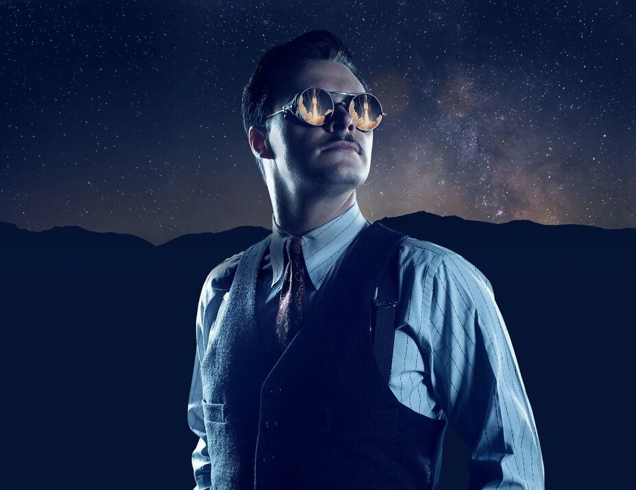 Постер к сериалу "Странный ангел", источник - Яндекс Картинки
