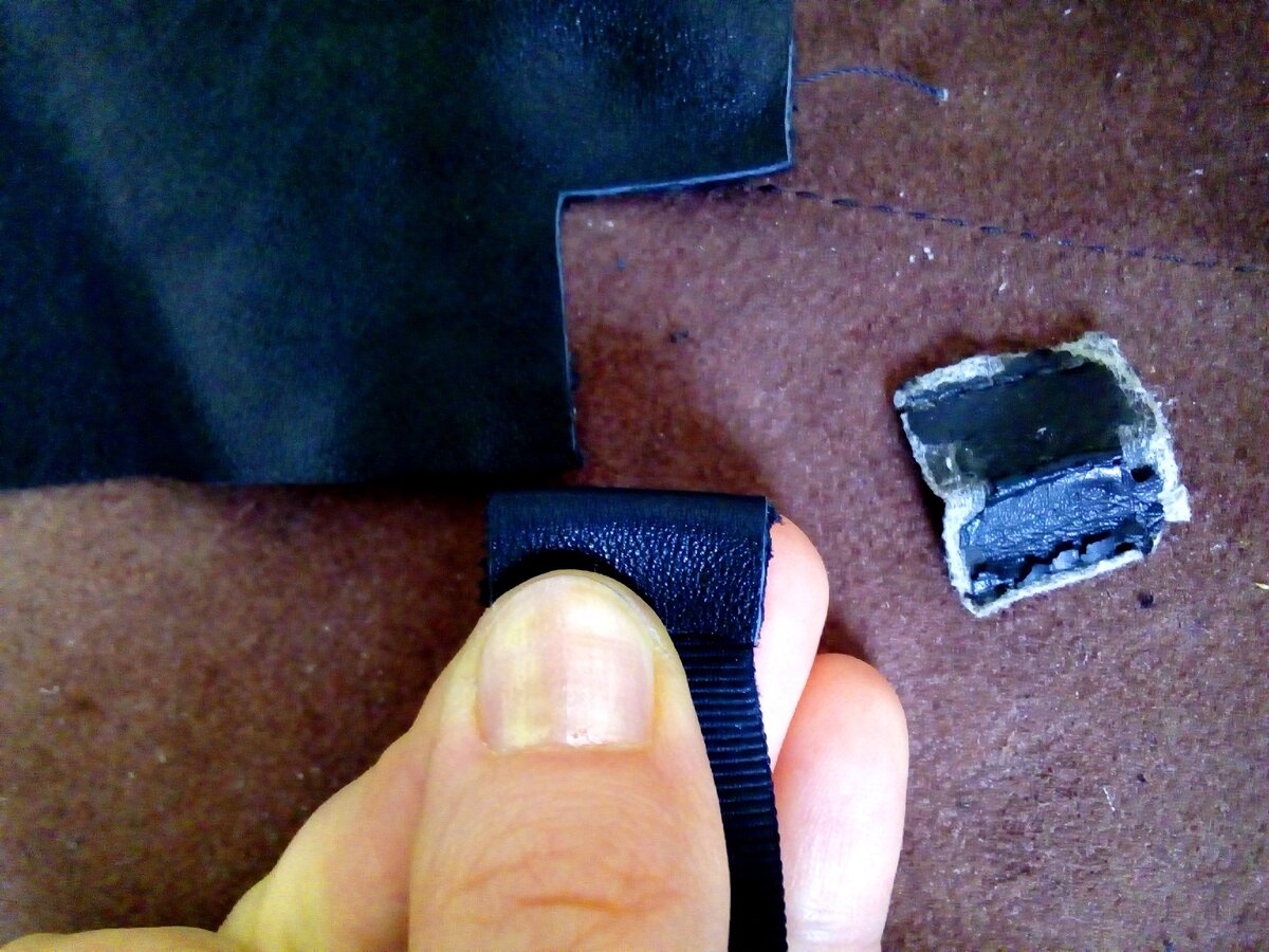 Вот так примерно он будет смотреться.Рядом лежит старый.