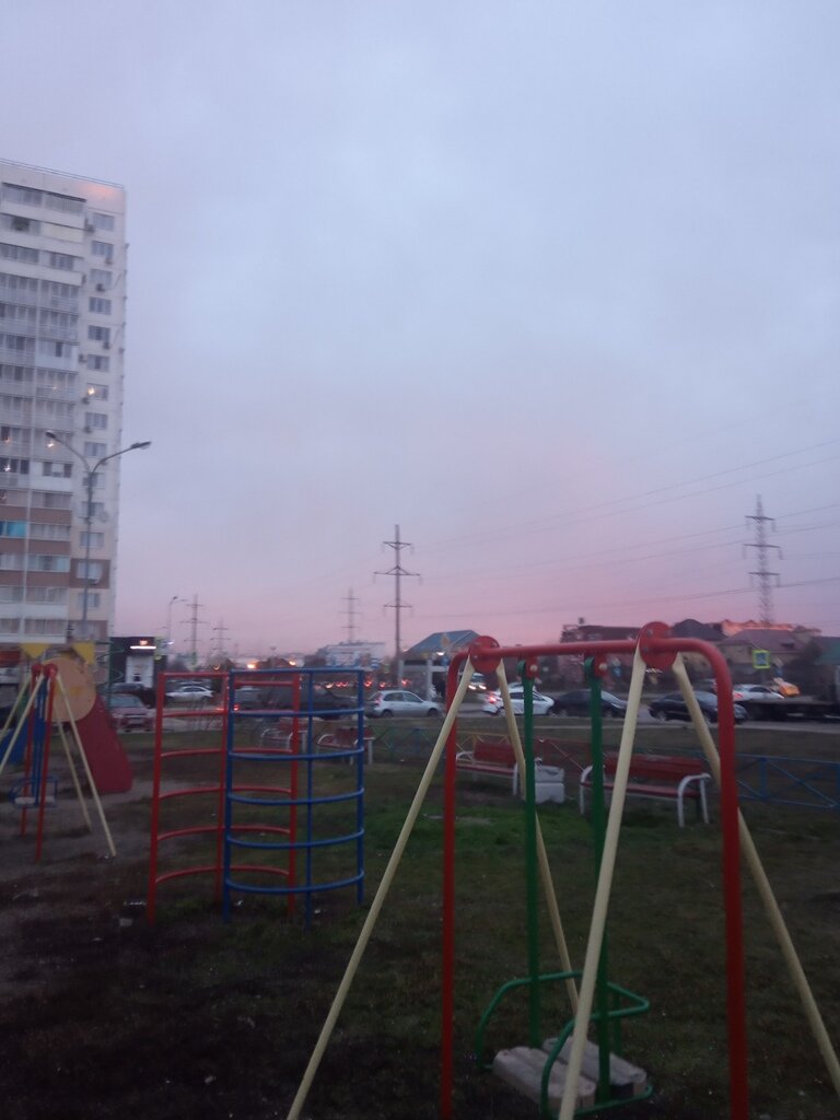 Красивый розовый рассвет
