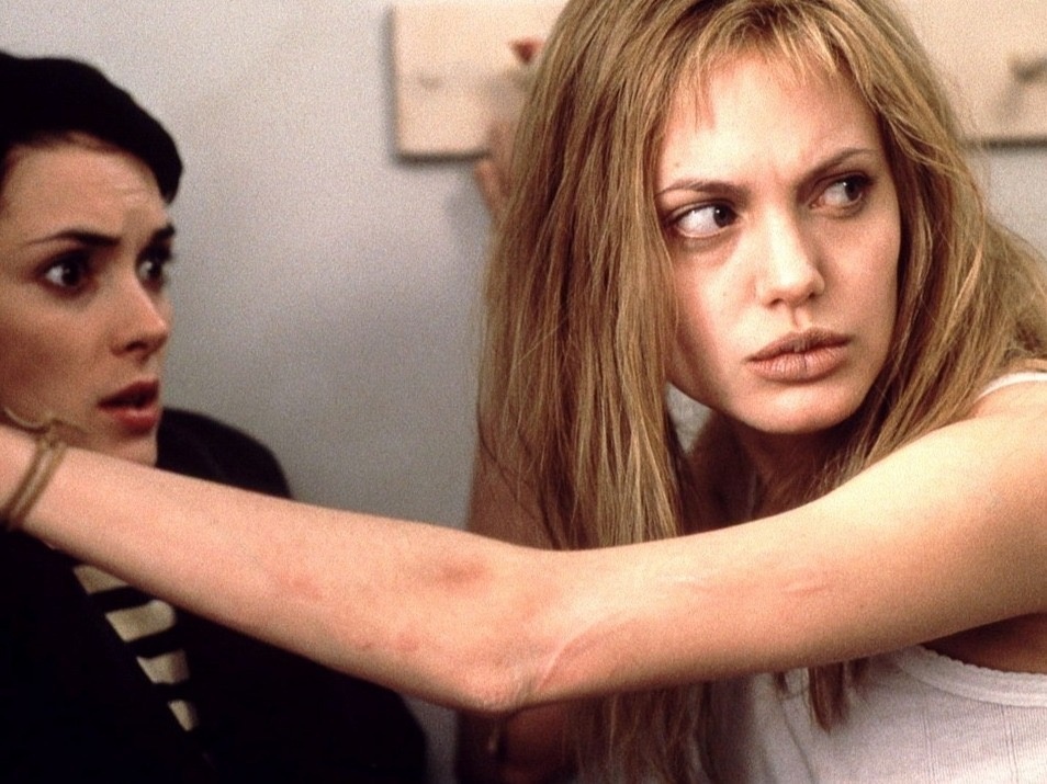 Прерванная жизнь
Girl, Interrupted 1999