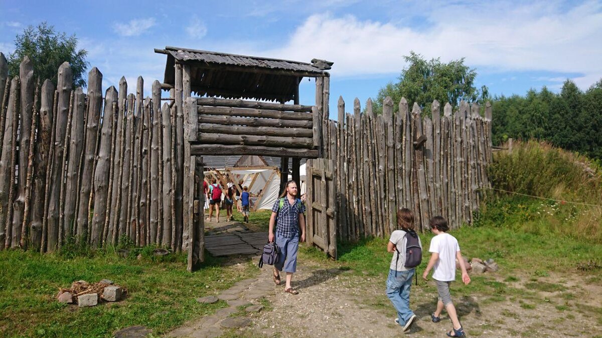 Ворота городища Кауп.
