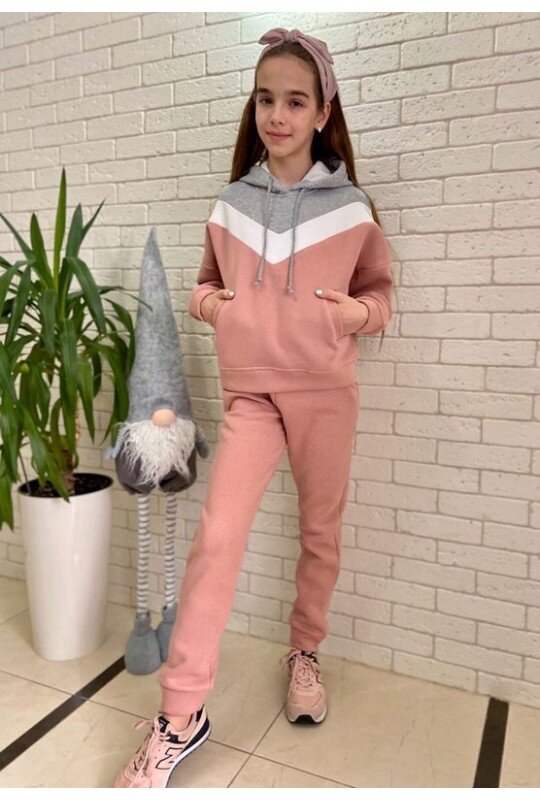 Детский спортивный костюм. Источник : dm-kid.com.ua