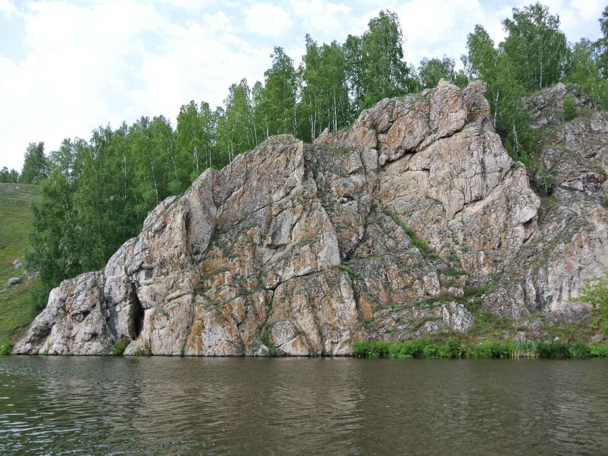 Гора, похожая на ящера. Фото автора