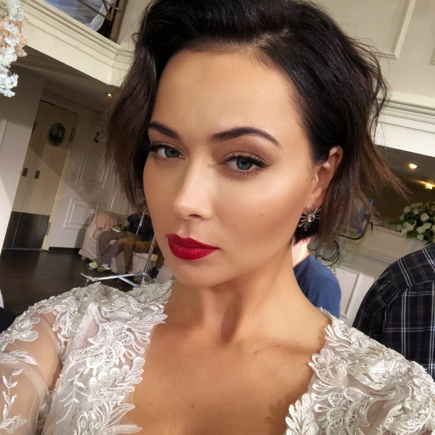  Настасья Самбурская. Фото из сети