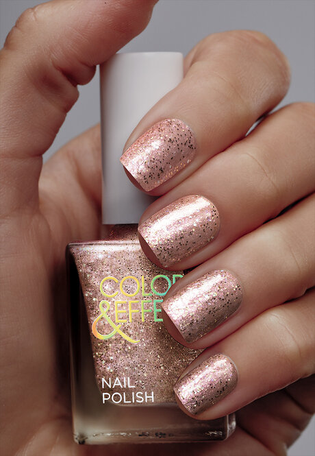 Сложно удержаться от покупки всех!! И цена смешная - всего 269 рублей.  А после регистрации на сайте вам еще и скидку 20%  дадут.