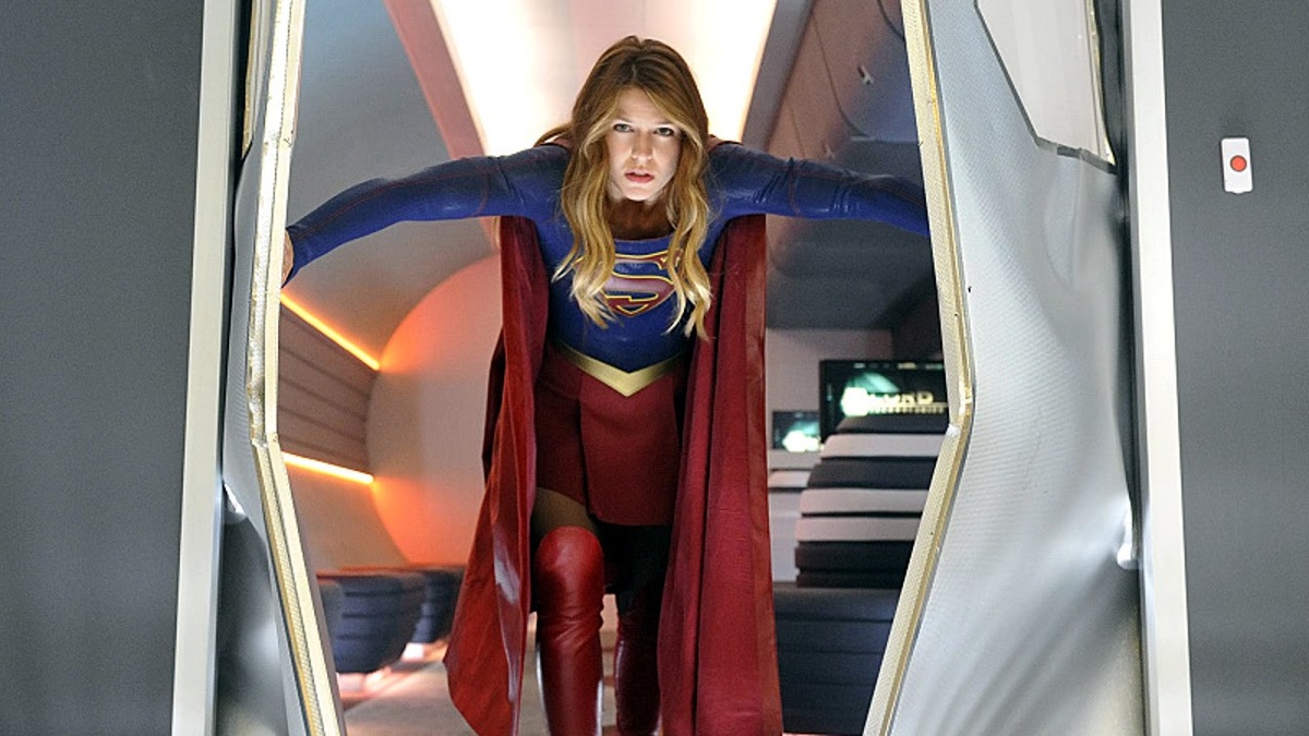 Супергерл 6 сезон  — продолжение сериала о кузине Супермена, которая смогла построить свою собственную супергеройскую карьеру. Сериал был продлен вместе с другими 13-ю проектами телеканала.