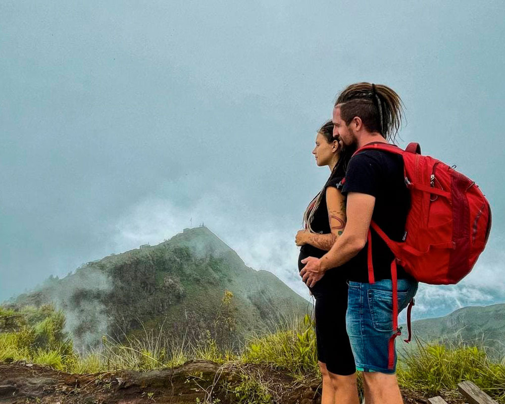 возле вулкана