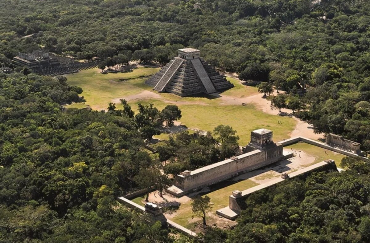 Пирамида в городе Чичен-Ица
