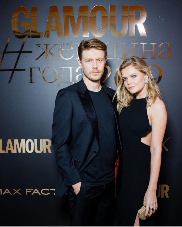 Актер ефремов никита биография личная родители фото Актер Никита Ефремов на премьере фильма "Географ глобус пропил" в концертном зал