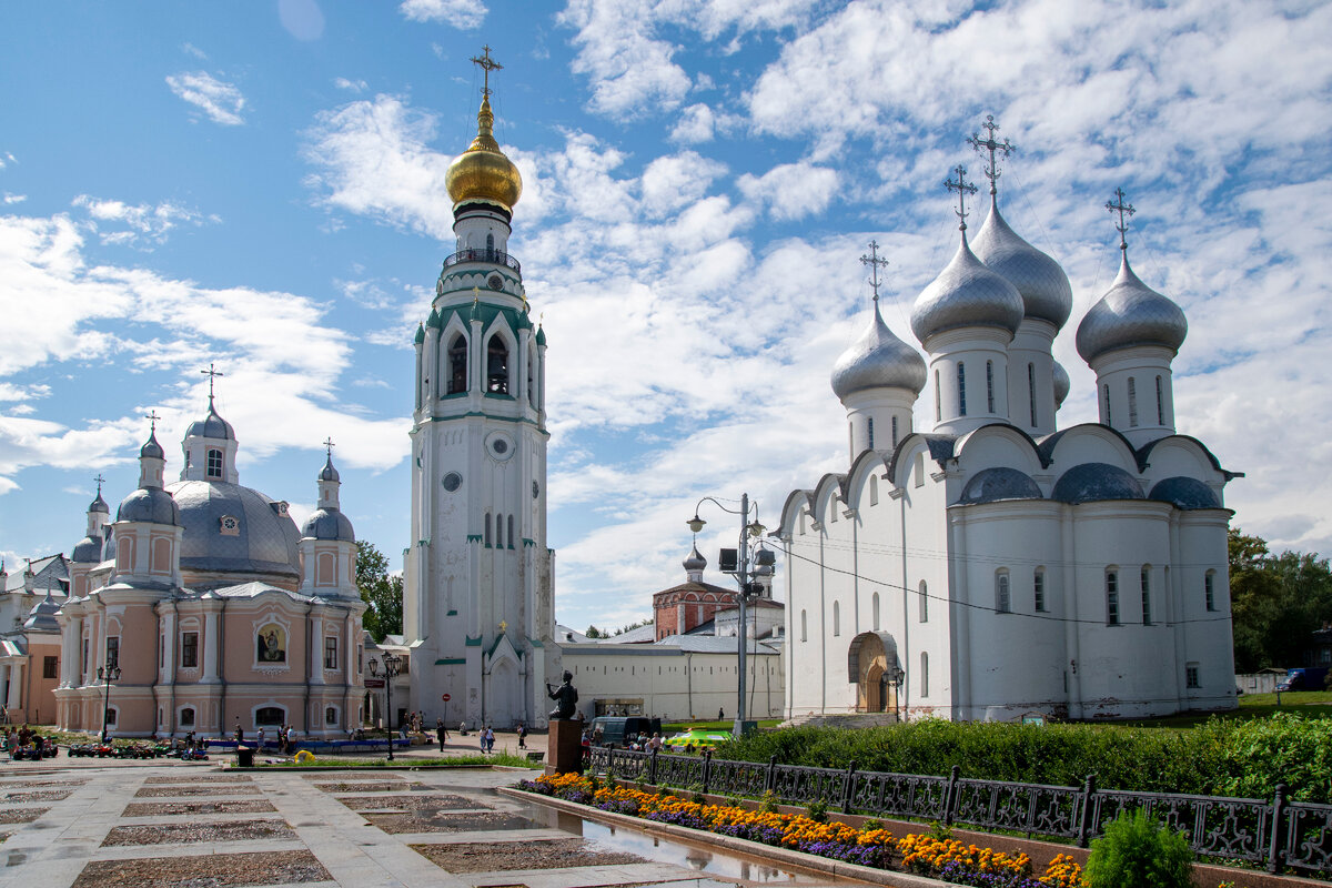 Сердце Вологды - Воскресенский собор, Софийский собор, Храм Александра Невского. фото автора