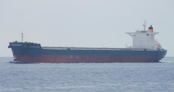 Японский сухогруз на котором в 20 веке перевозили битое стекло из СССР в Японию