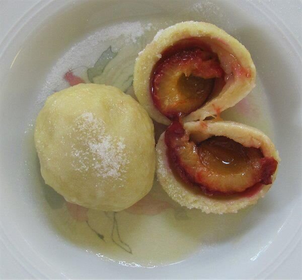 Сливовый кнедлик