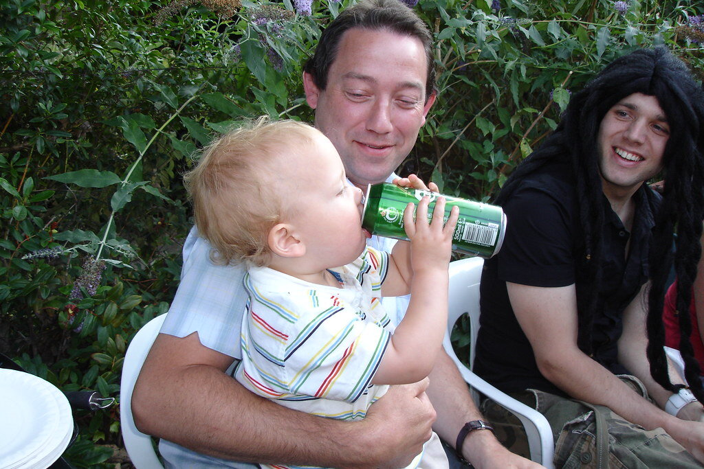 Ответственность за воспитание несут только родители