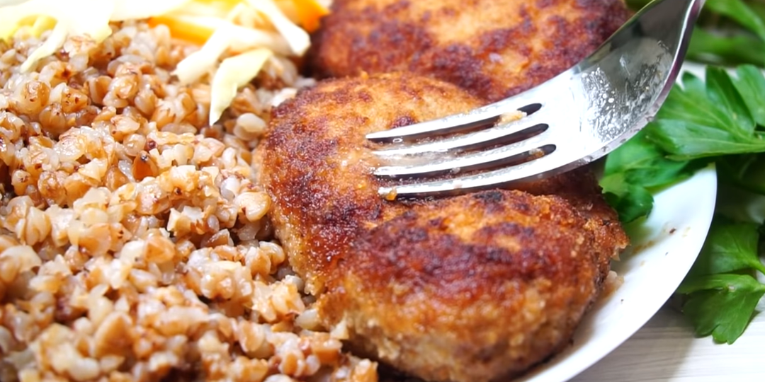 Как я готовлю котлеты, чтобы они "действительно" получились сочными и из говядины в том числе