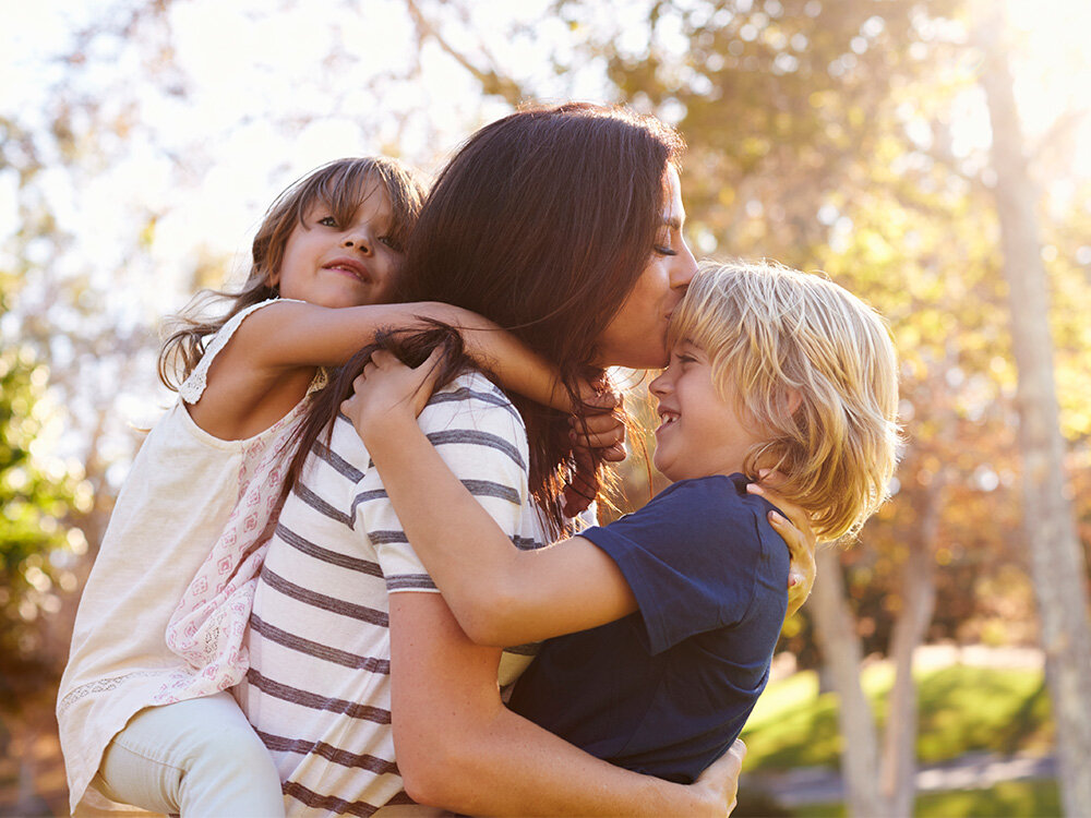 https://raisingchildren.net.au/newborns/connecting-communicating/bonding/parent-child-relationships