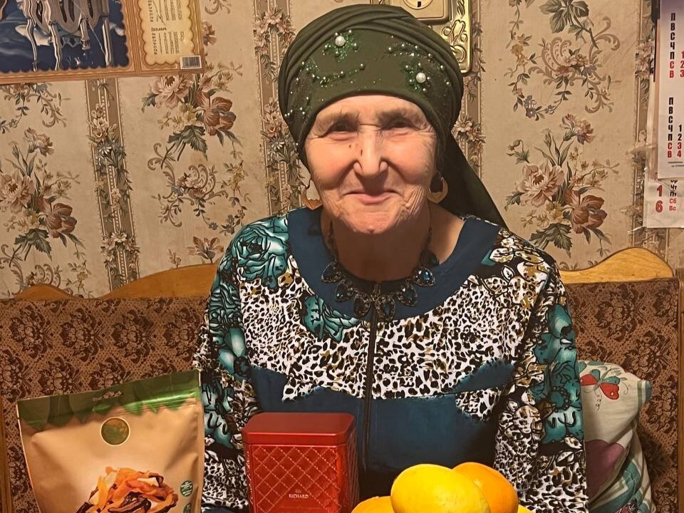 Моя мама Конеева Асия Исхаковна