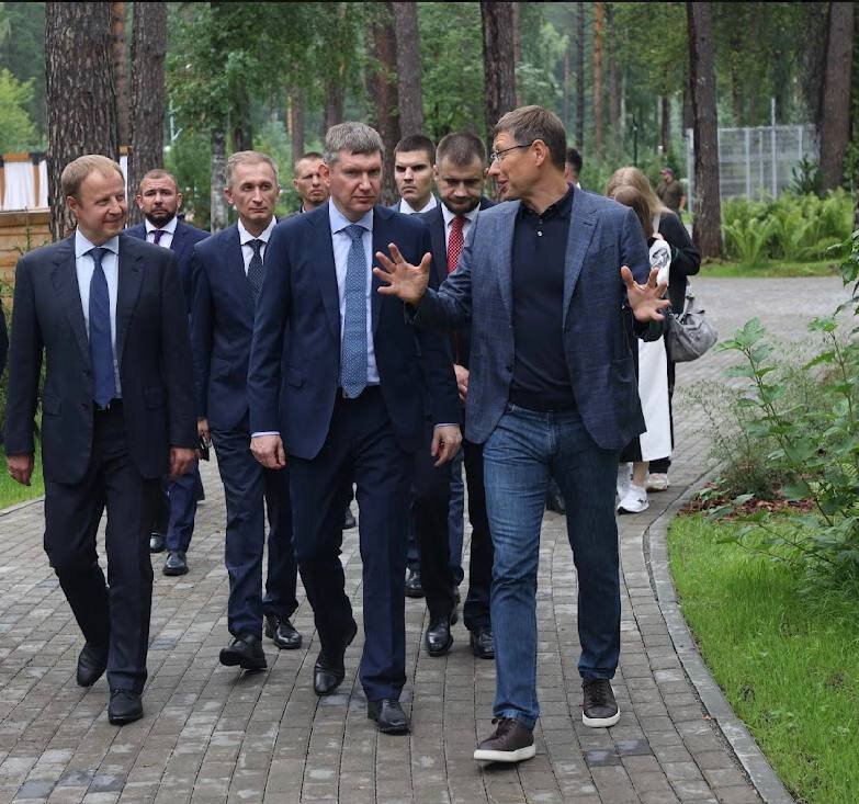    Фото: из телеграм-канала губернатора Алтайского края Виктора Томенко.
