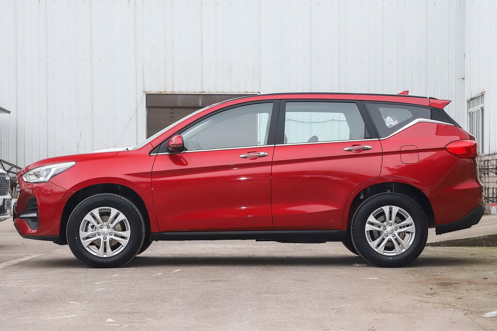 Автосалон скидки. Хавал м6 2023. Haval m6. Отзывы владельцев хавал м6 2024 реальных механика. Haval m6 2025.