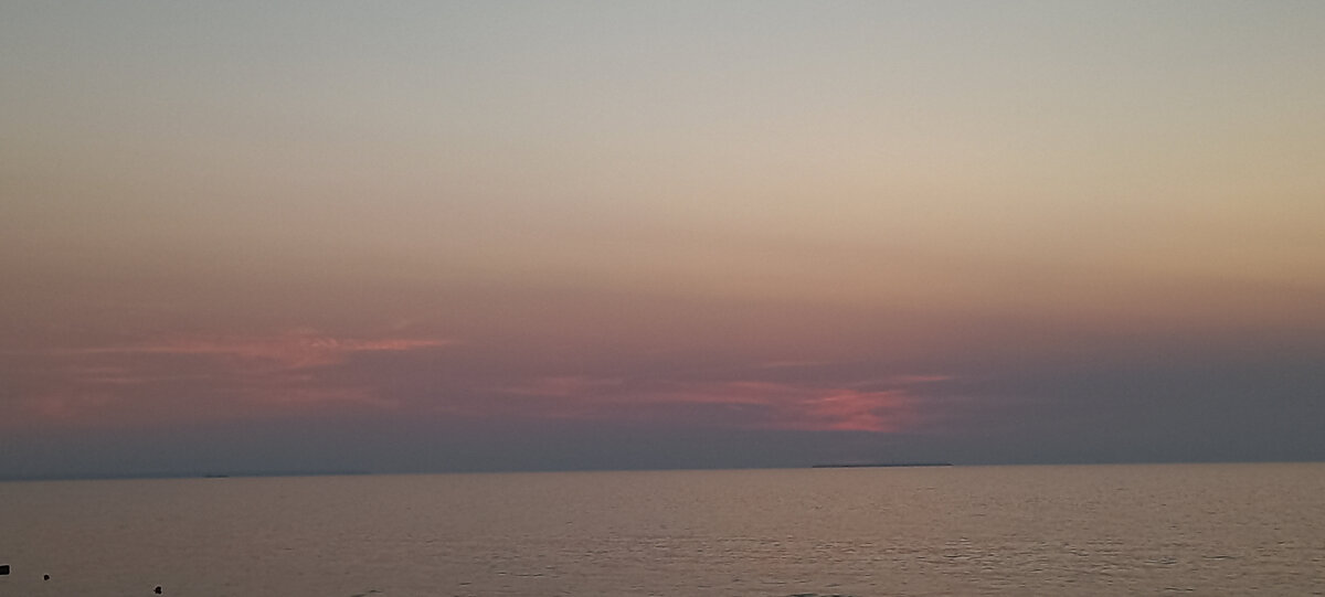 Вот так бывает перед штормом или после него